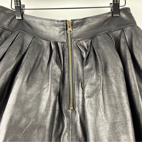 LeatherCult Vintage Leather Black Pleated A-Line Skirt w/ Gold YKK Zipper - M/L - Picture 3 of 8